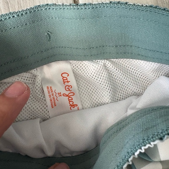 3T Like New Swim Set - Picture 3 of 3